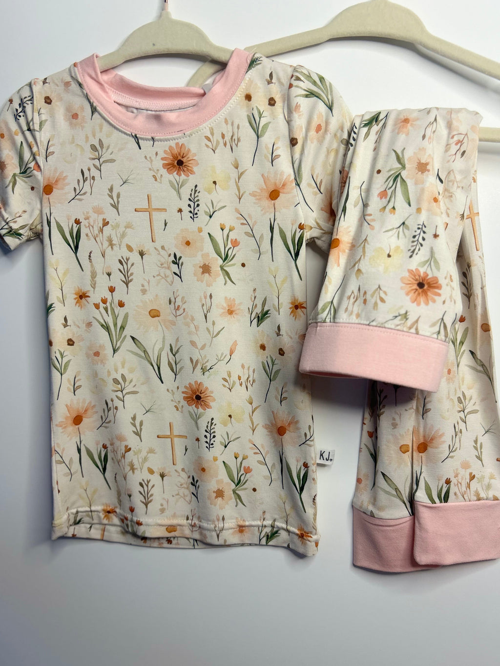 Floral Cross 2-Piece Bamboo Set