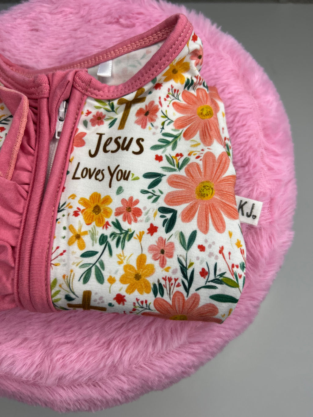 Jesus Loves You, Ruffle Bamboo Zippy