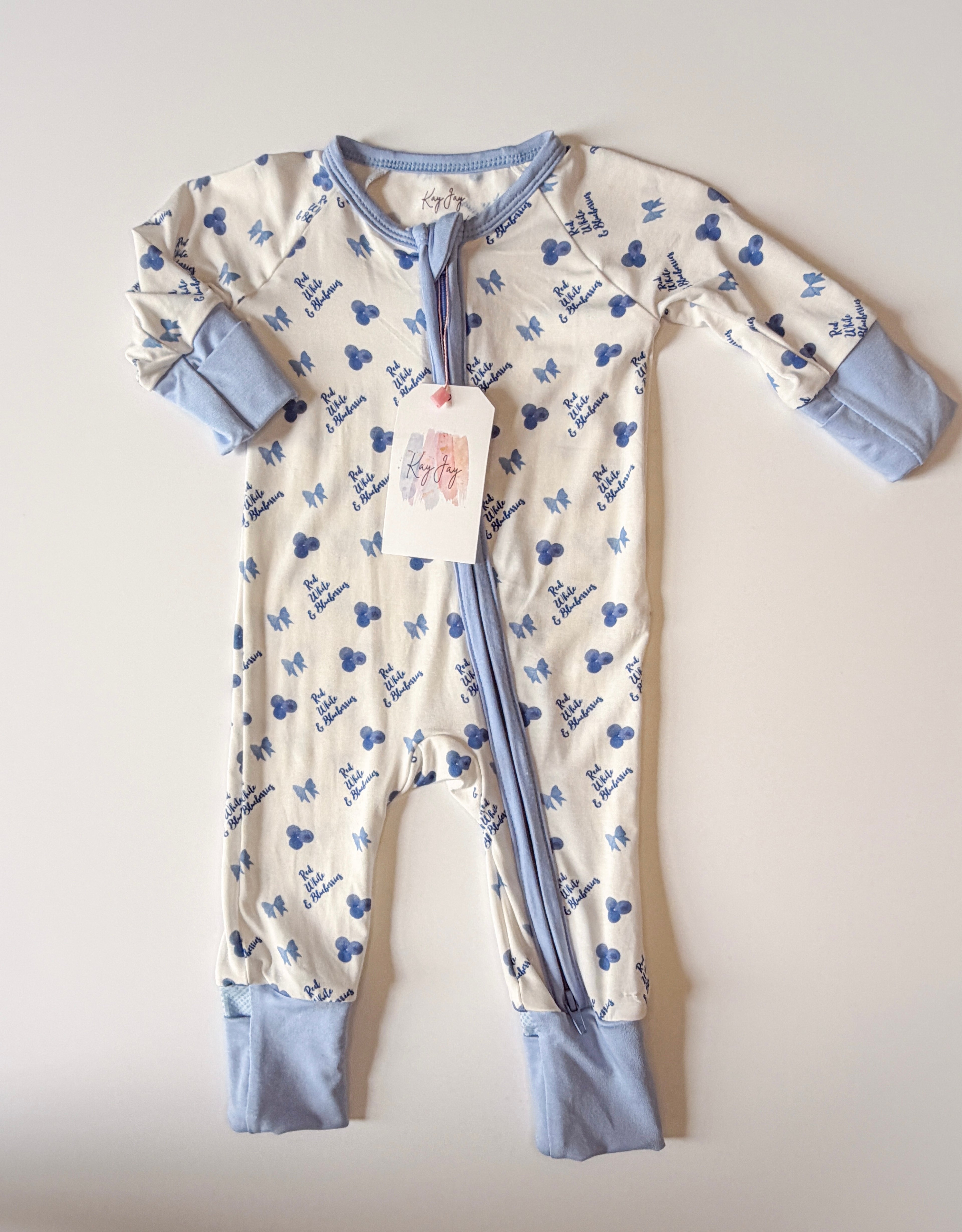 Red, White, and Blueberries Bamboo Zippy